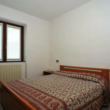 Cirese Aparthotel 3*
