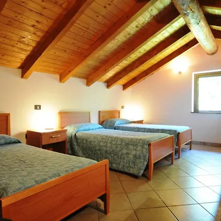 Cirese Aparthotel 3*