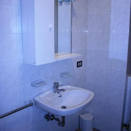 Apart Otel Cirese Borno
